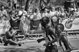 开云电竞app-乌干达女篮在非洲锦标赛中奋勇争夺，未来可期，乌干达女子篮球联赛