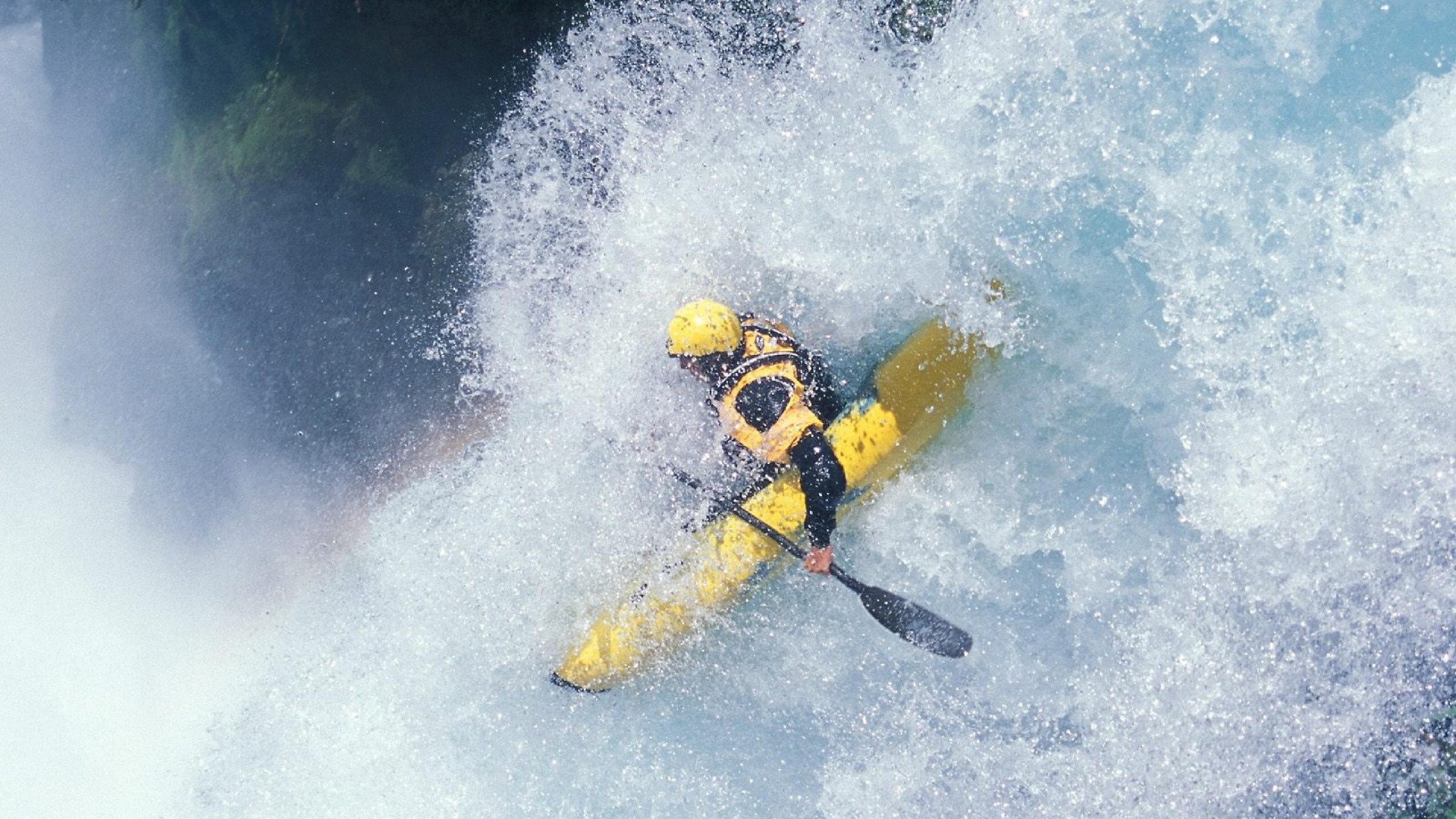 开云官网在线-德甲激战正酣，拜仁领跑多特紧追不舍